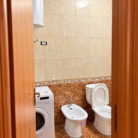 2br L Big Balcony L Free Parking Appartement *
